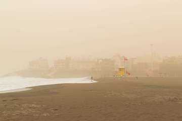 Telde advierte del peligro del baño en las playas del municipio (Foto Antonio Rico)
